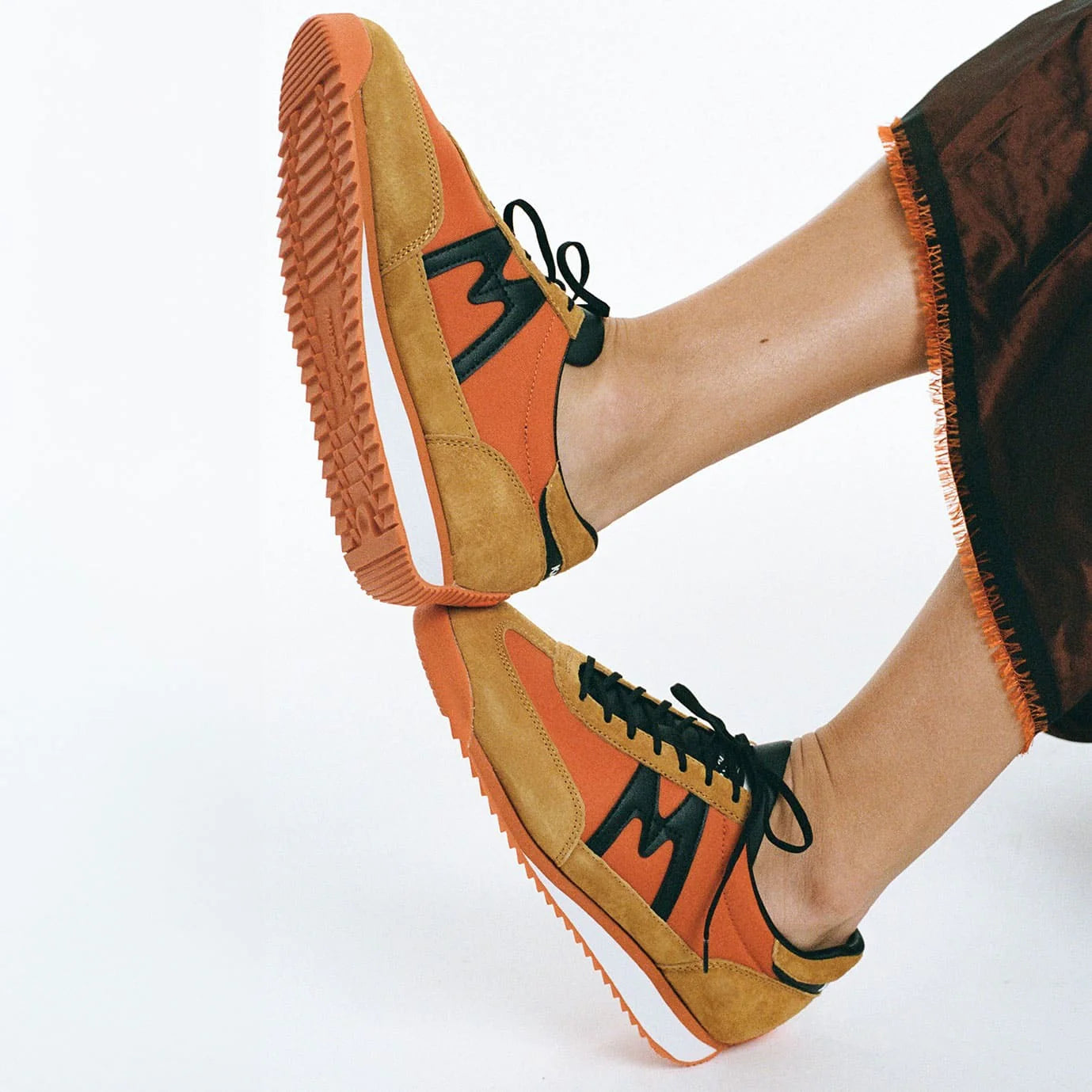 KARHU MESTARI ORANGE/BLACK