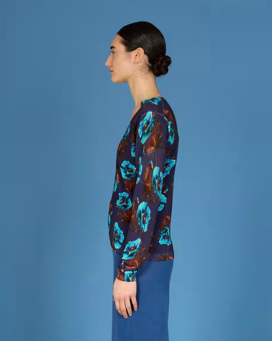 PRINTED V NECK SWEATER “INBEDWITHYOU”