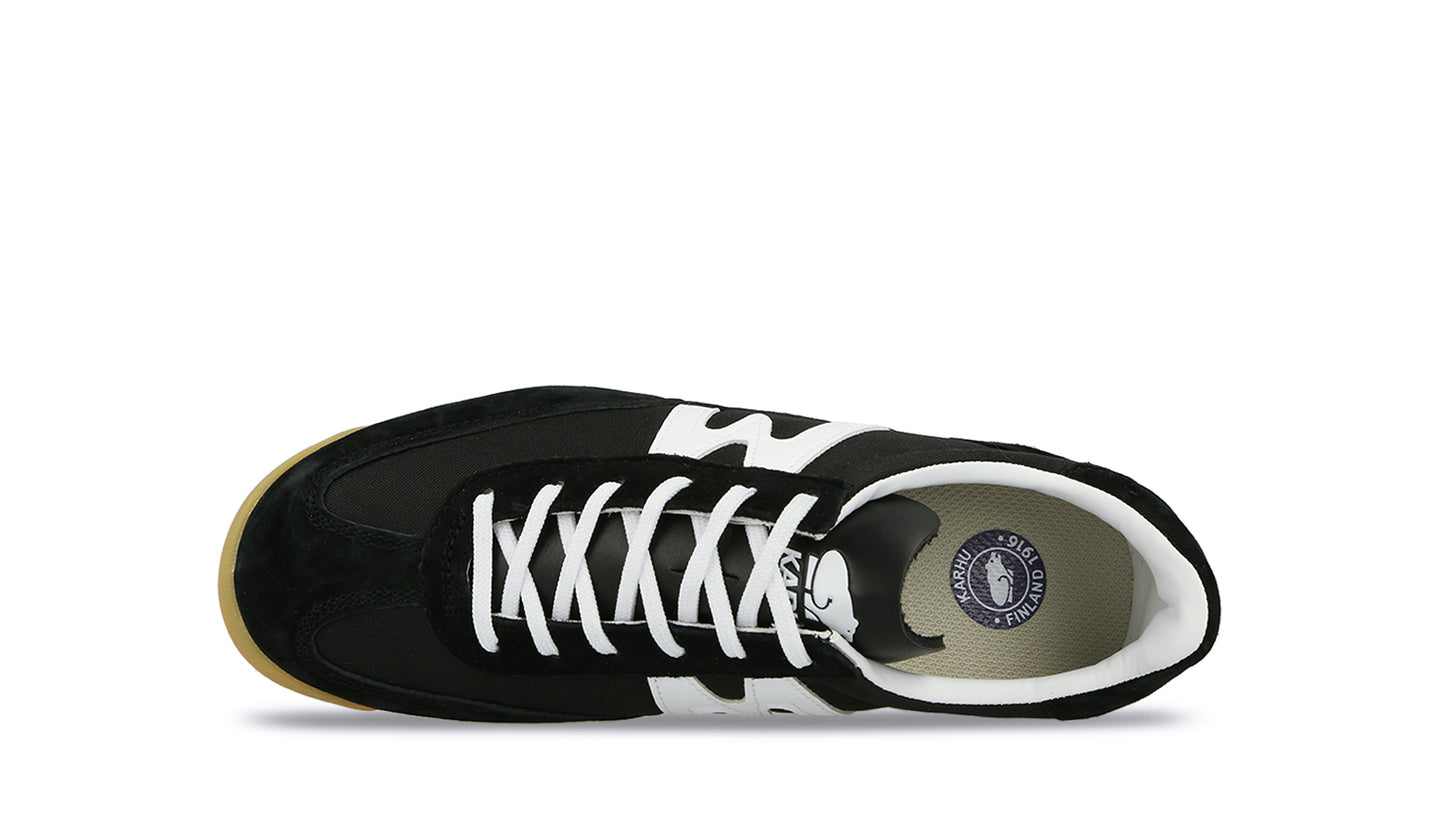KARHU MESTARI BLACK/WHITE